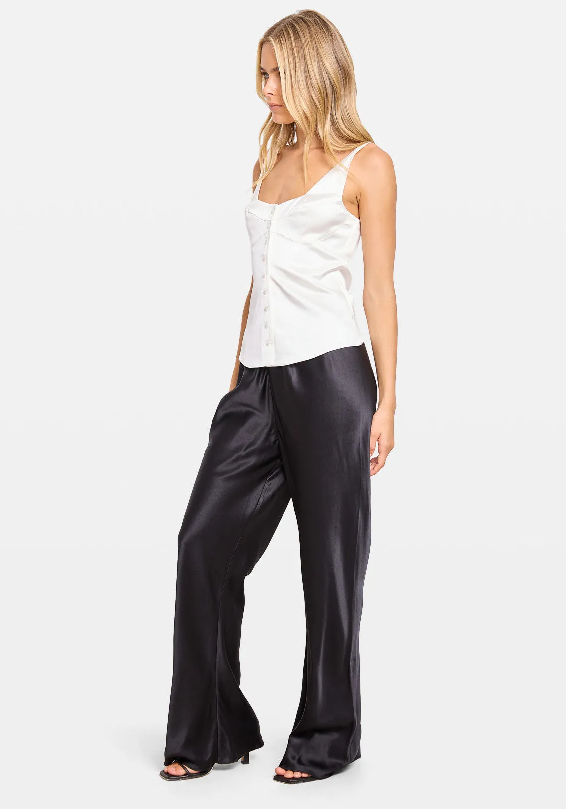 BUTTON DOWN VEST OPTIC WHITE
