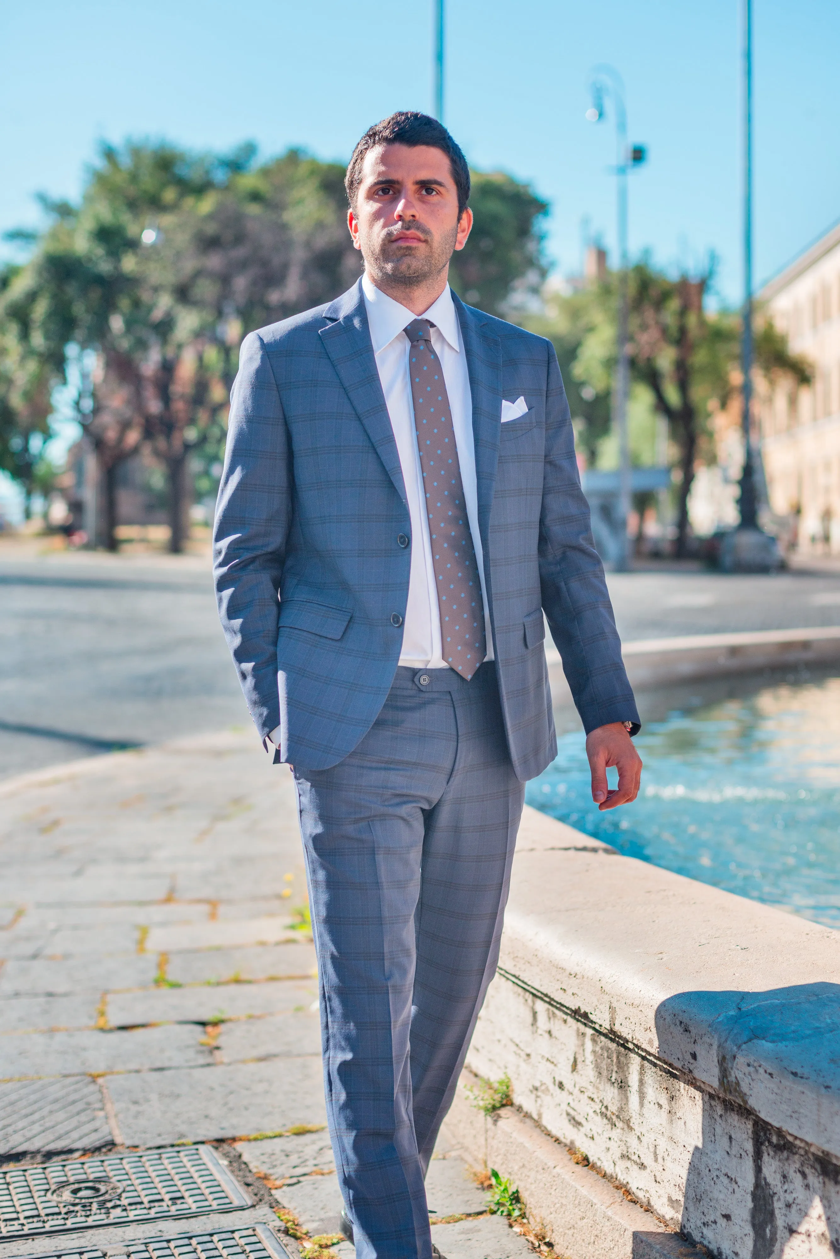 Dark Blue/Black Prince of Wales Suit