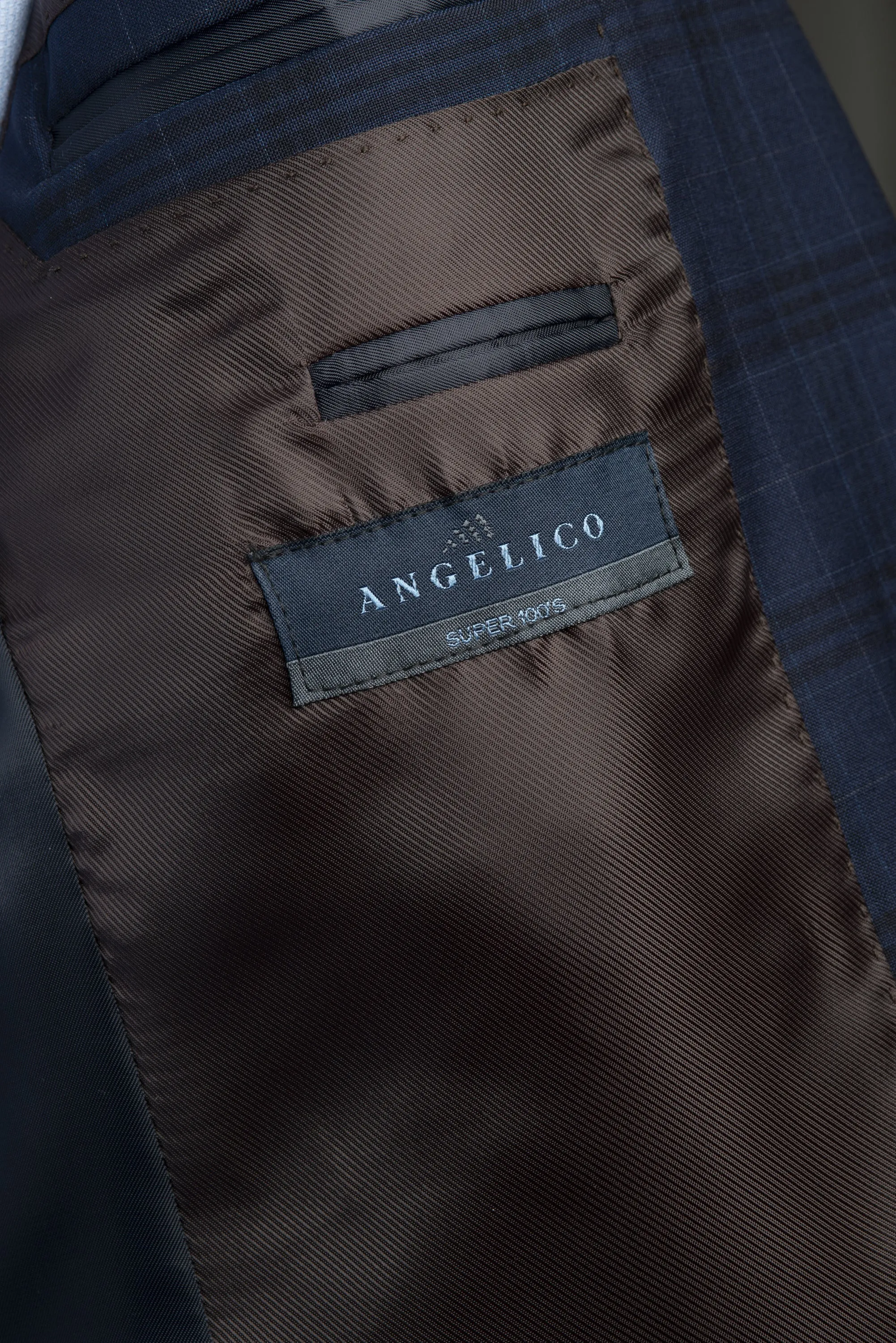 Dark Blue/Black Prince of Wales Suit