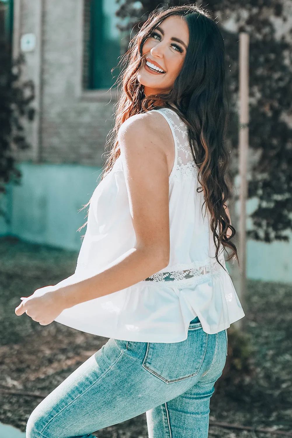 Lace Embroidery Ruffled Sleeveless Top