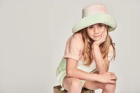 Missie Munster July Bucket Hat