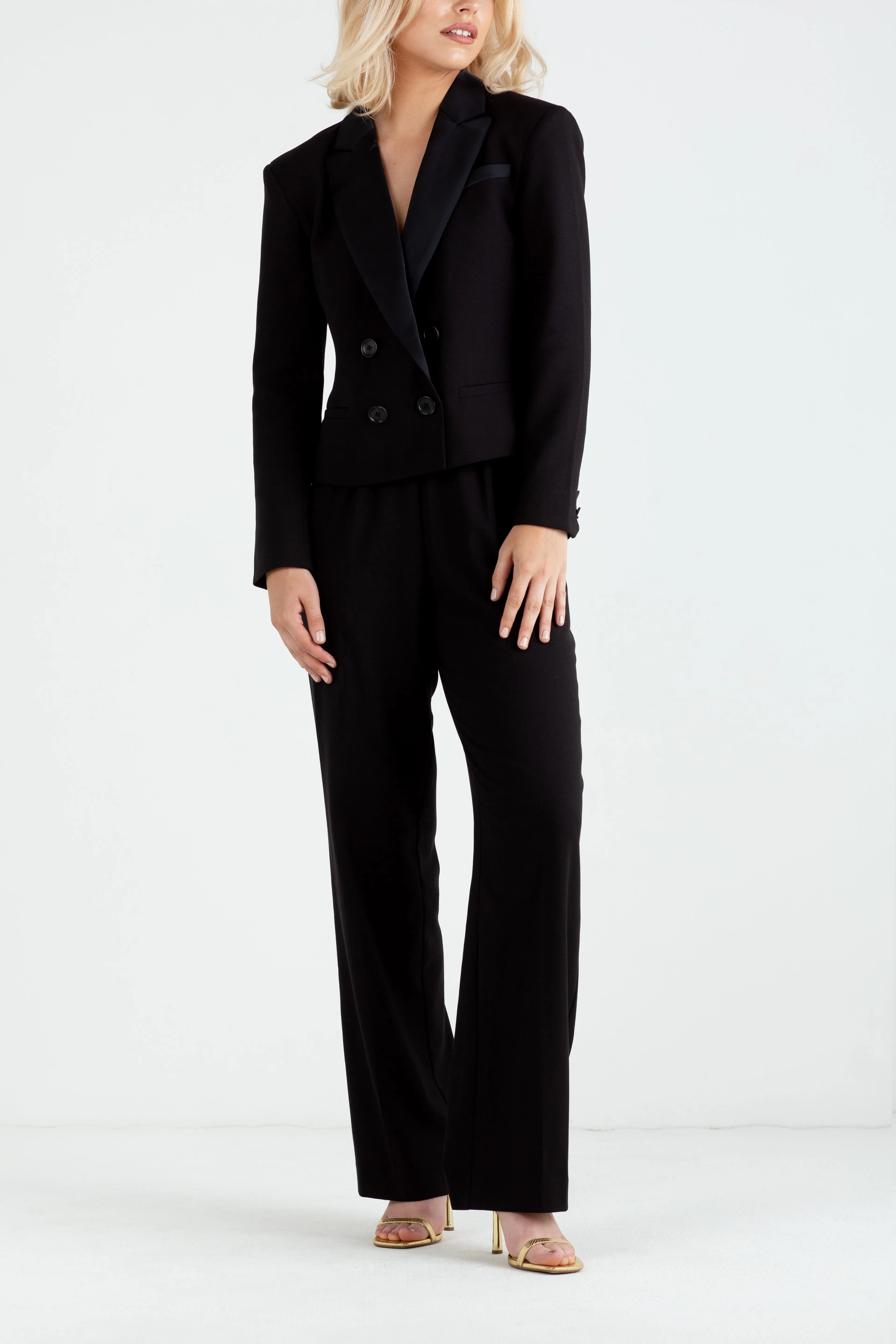 "The Tori" - Crop Blazer (Black)