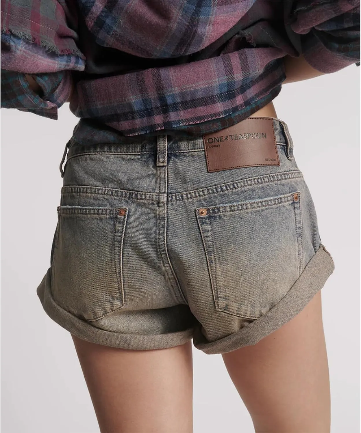 Women Solid Color Denim Hot Shorts Cute Button Down Low Waist Short Jeans Summer Outfit Cargo Shorts with Pockets