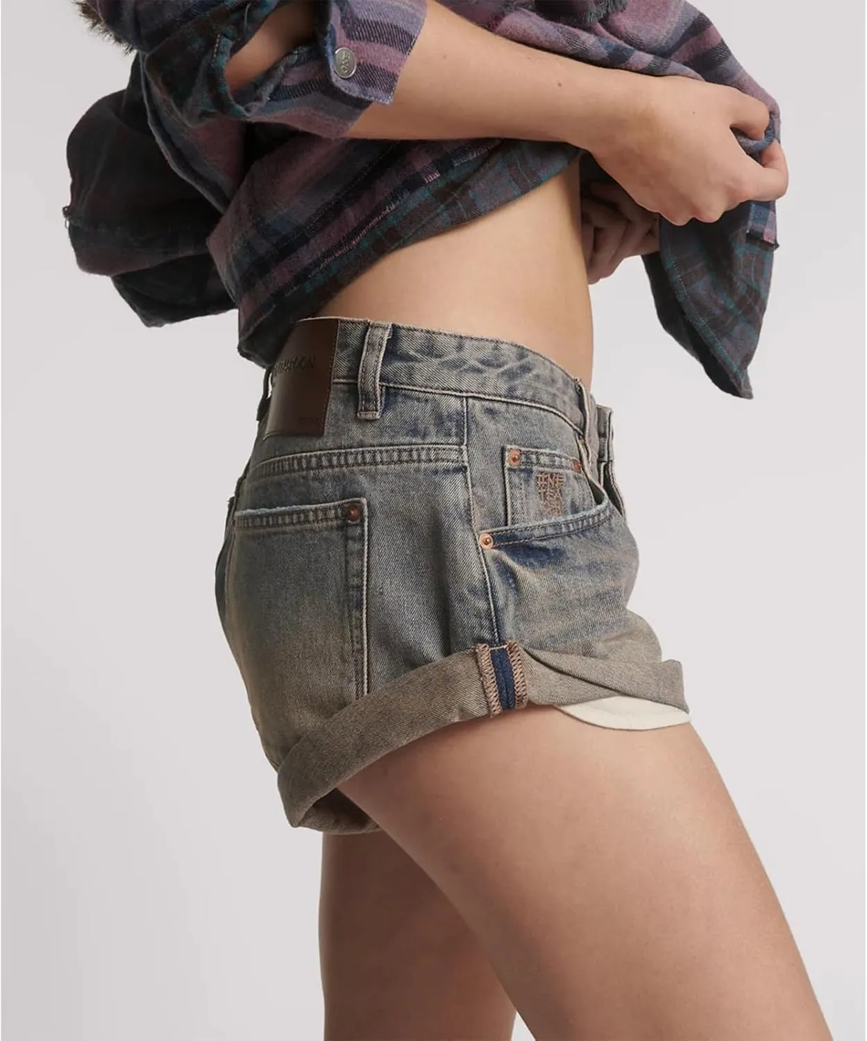 Women Solid Color Denim Hot Shorts Cute Button Down Low Waist Short Jeans Summer Outfit Cargo Shorts with Pockets